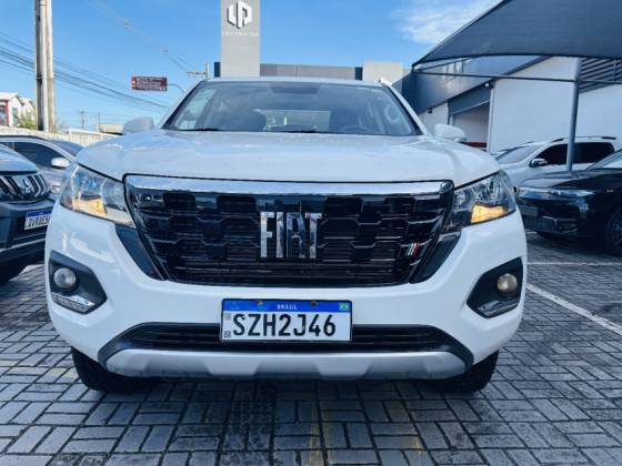 FIAT TITANO 2.2 TURBO DIESEL VOLCANO 4X4 AT6 FIAT TITANO 2.2 TURBO DIESEL VOLCANO 4X4 AT6